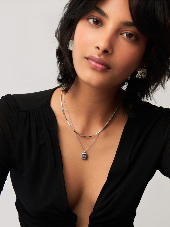 Star Ridge Birthstone Pendant Necklace - Pink Tourmaline/October Necklaces Missoma