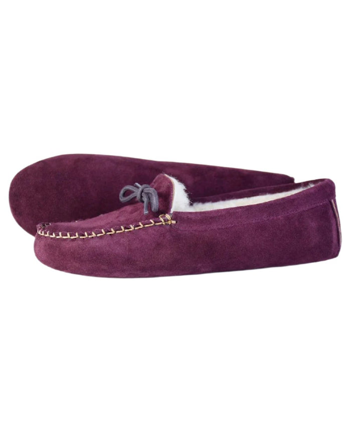 Burgundy Coloured Orca Bay Womens Cocopah Slippers on white background #colour_burgundy