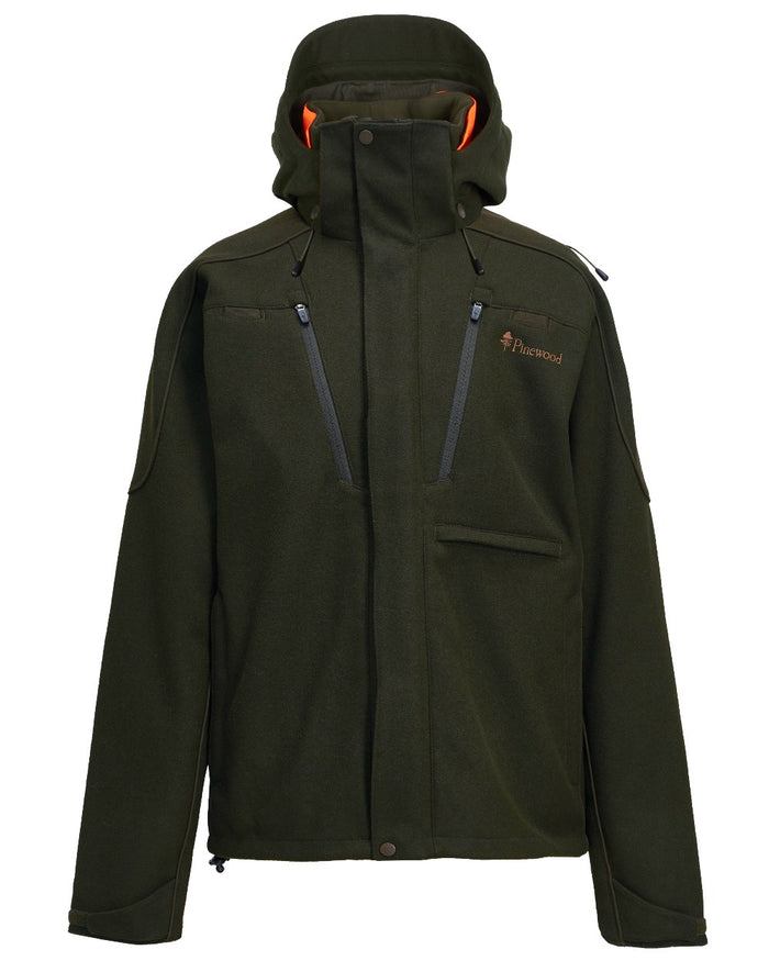 Moss Green coloured Pinewood Mens Furudal Hunters Wool Jacket on white background #colour_moss-green