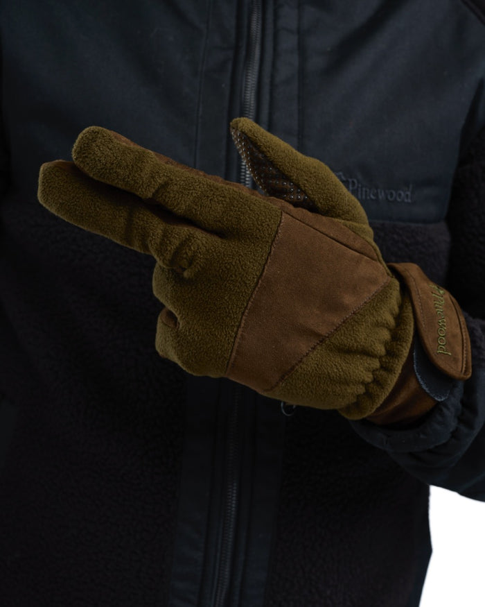 Hunting Brown Suede Brown Coloured Pinewood Smaland Hunters Extreme Fleece Gloves on white background #colour_hunting-brown-suede-brown