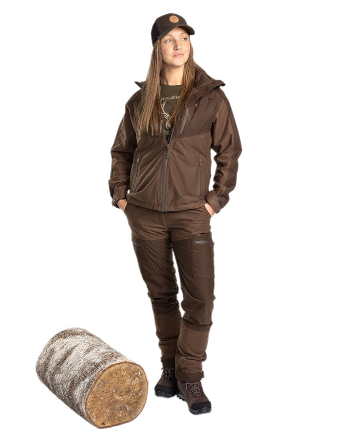 Hunting Brown Suede Brown Coloured Pinewood Womens Furudal Retriever Active Hunting Jacket on white background #colour_hunting-brown-suede-brown