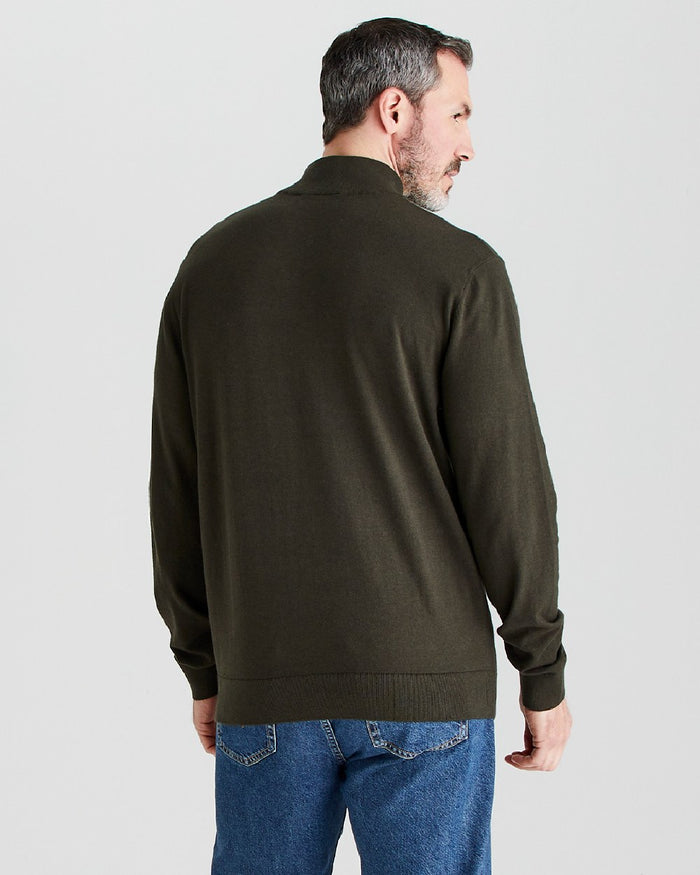 Deep Forest coloured Ridgeline Hartland 1/4 Zip Pullover on grey background #colour_deep-forest