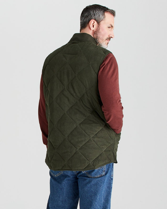 Deep Forest coloured Ridgeline Mens Wester Skeld Gilet on grey background #colour_deep-forest