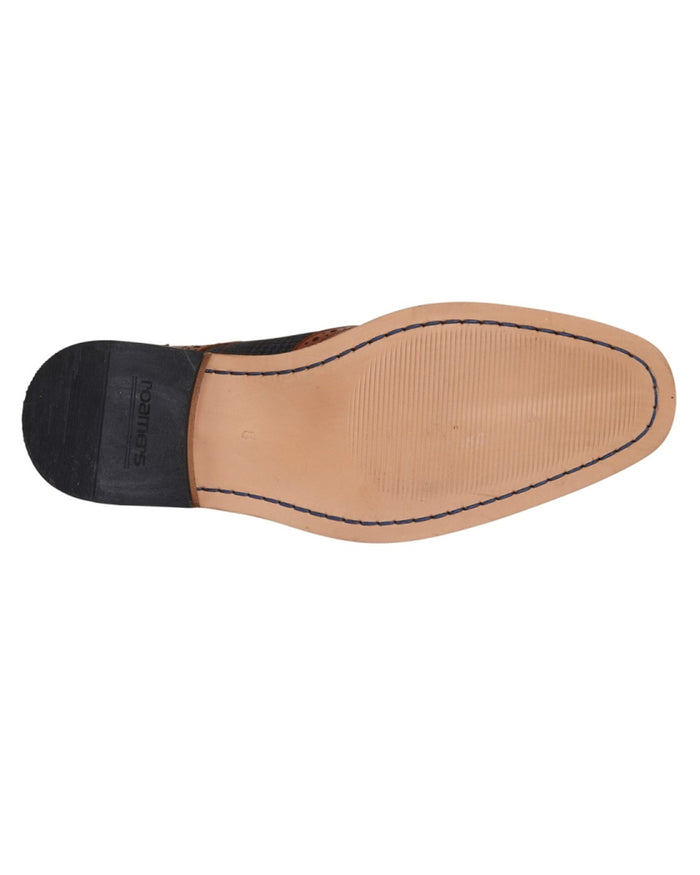 Tan coloured Roamers Mens Eyelet Wing Brogue Shoes on white background #colour_tan