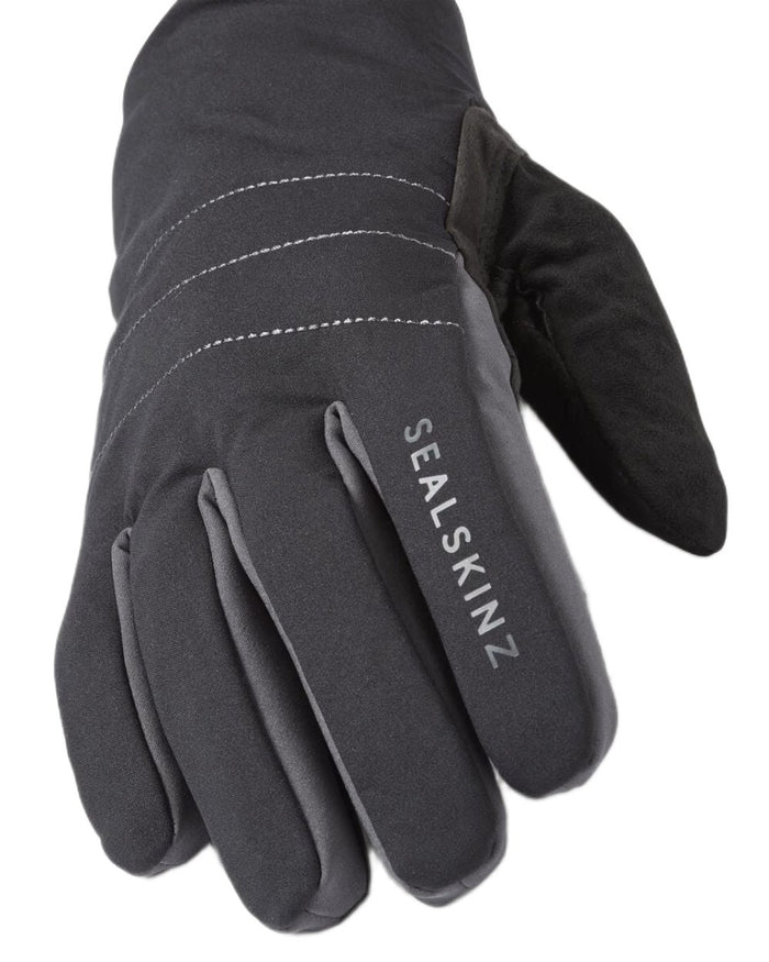 Black coloured Sealskinz Lyng Waterproof All Weather Fusion Control Gloves on white background #colour_black