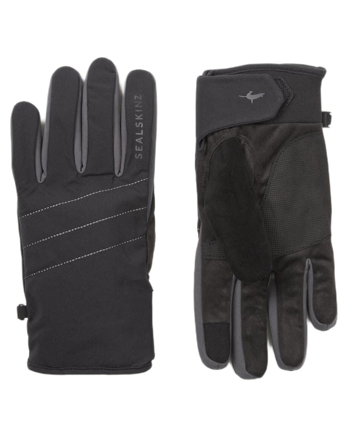 Black coloured Sealskinz Lyng Waterproof All Weather Fusion Control Gloves on white background #colour_black
