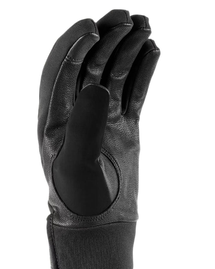 Black Coloured Sealskinz mens Kelling Waterproof All Weather Insulated Glove on white background #colour_black