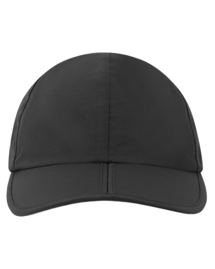 Black coloured Sealskinz Salle Waterproof Foldable Peak Cap on white background #colour_black