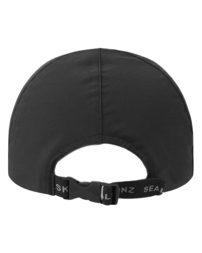 Black coloured Sealskinz Salle Waterproof Foldable Peak Cap on white background #colour_black