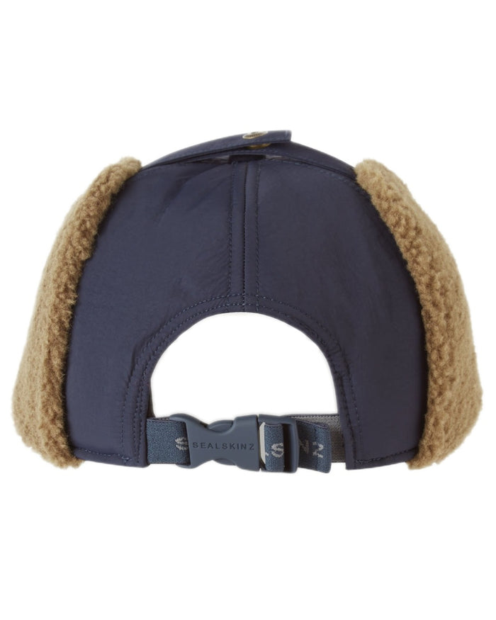 Navy coloured Sealskinz Upton Waterproof Extreme Cold Weather Puffer Hat on white background #colour_navy