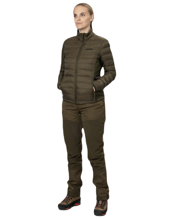 Pine Green Coloured Seeland Therma Jacket on white background #colour_light-pine