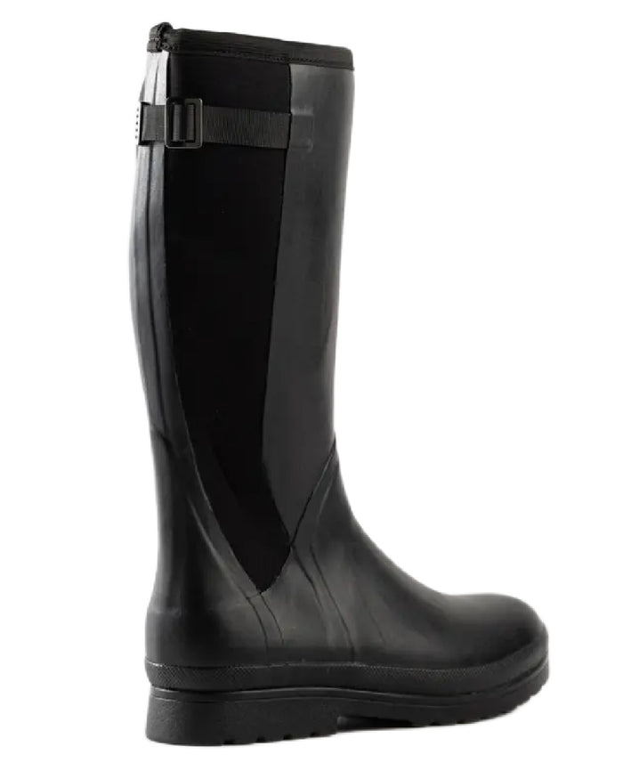 Black coloured Skellerup Womens Meadow Wellingtons on white background #colour_black