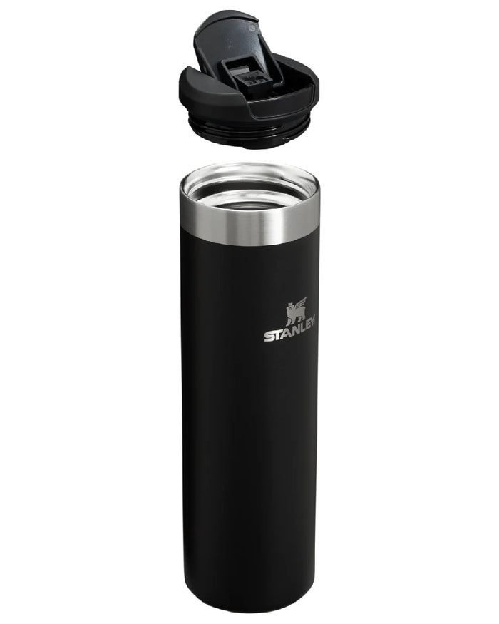 Black coloured Stanley AeroLight Transit Mug 0.6L on white background #colour_black