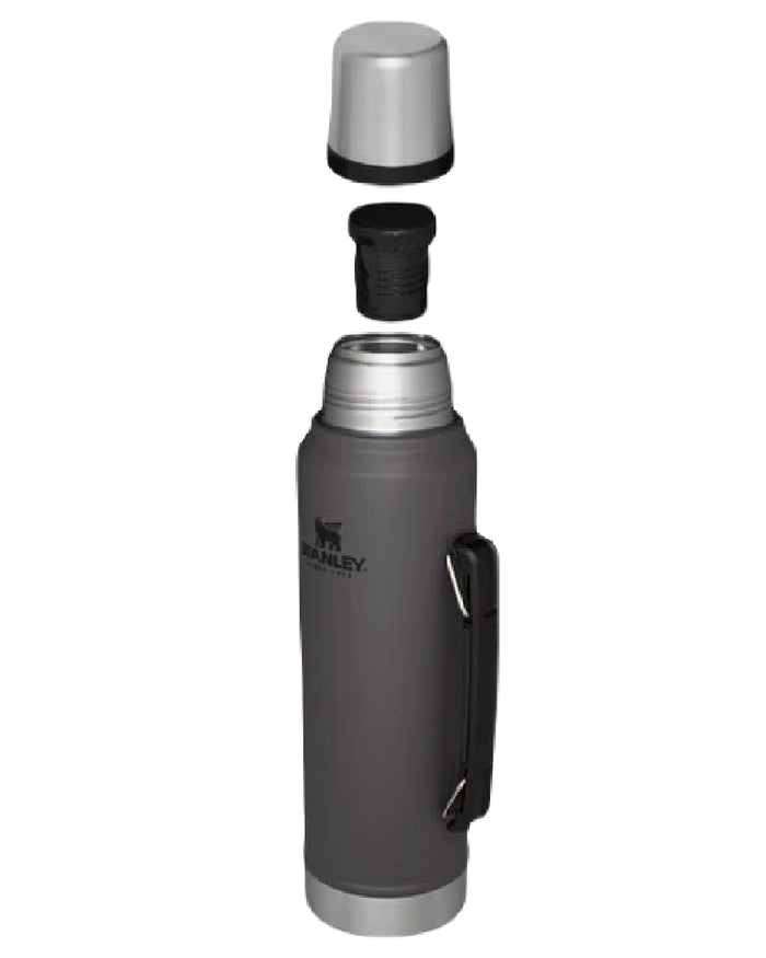 Charcoal coloured Stanley Classic Legendary  Bottle 1.0L on white background #colour_charcoal
