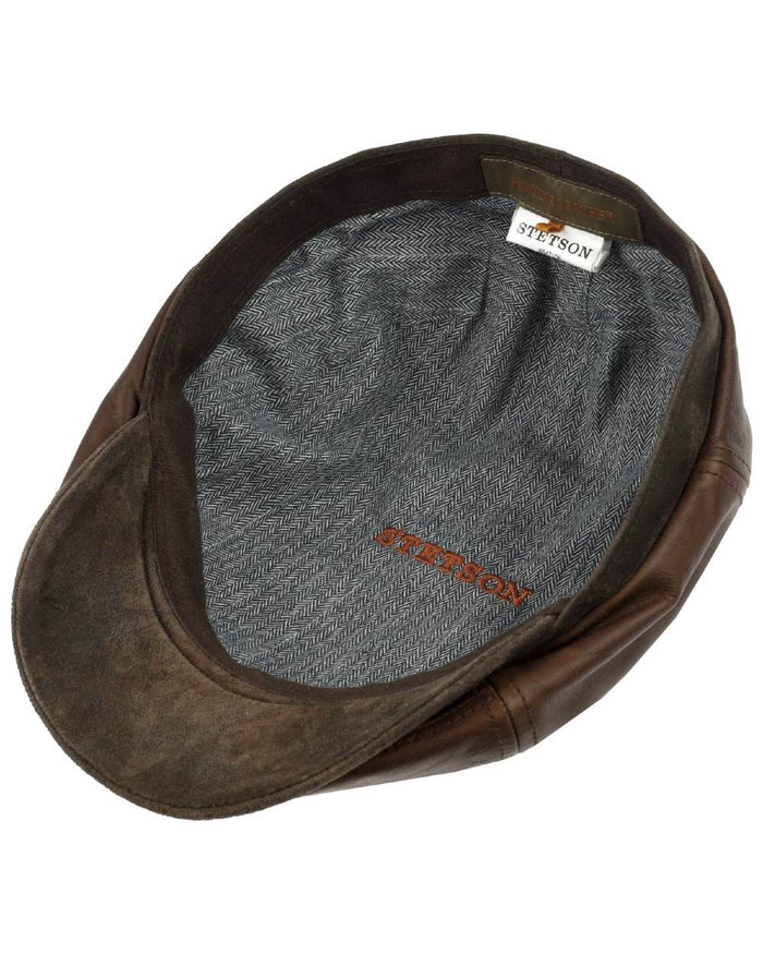 Cognac coloured Stetson Brooklin Leather Flat Cap on white background #colour_cognac