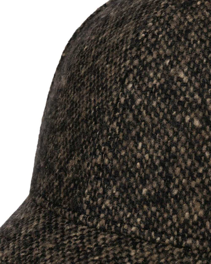 Anthracite Grey Coloured Stetson Classic Donegal Tweed Cap On A White Background #colour_anthracite-grey