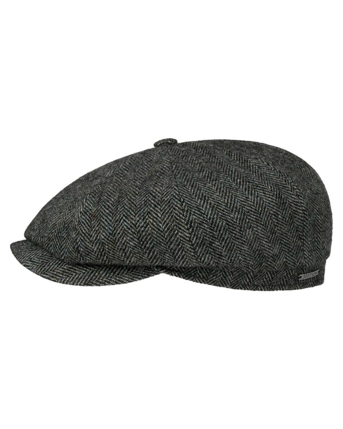 Moss Green Coloured Stetson Hatteras Classic Wool Flat Cap On A White Background #colour_moss-green