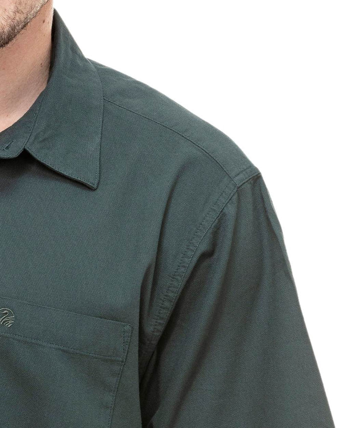 Forest Green Coloured Swanndri Mens Paihia Short Sleeve Shirt on white background #colour_forest-green