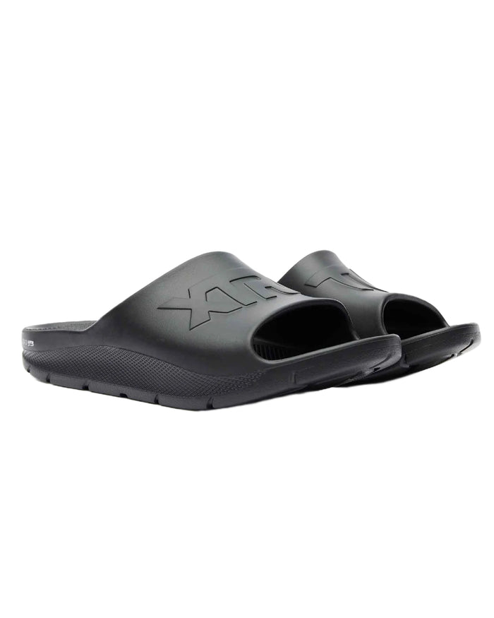 Black Coloured Xtratuf Mens Apres Fish Sliders on white background #colour_black